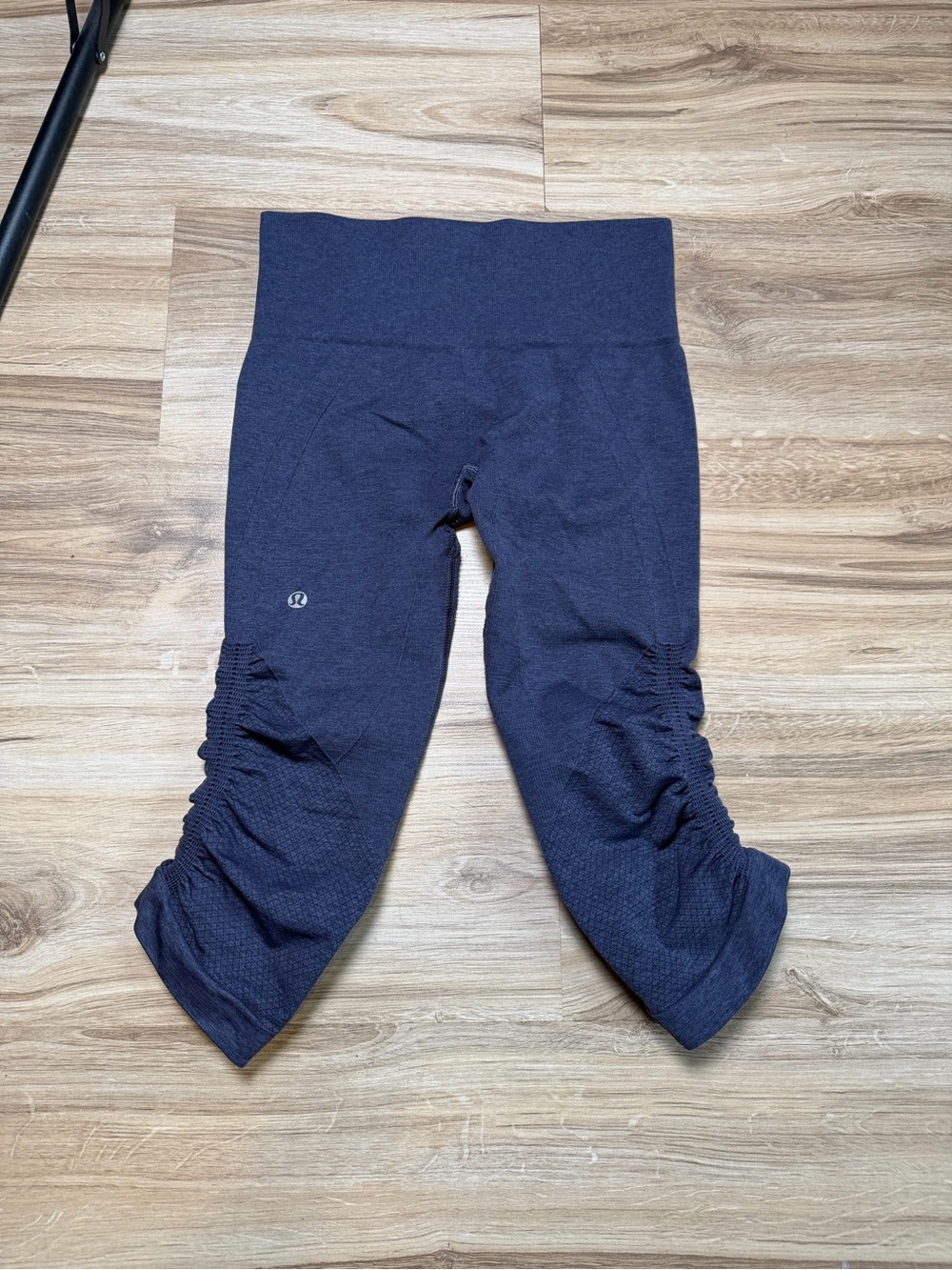 Lululemon Ruched Capri Leggings Ebb to Street Tight II